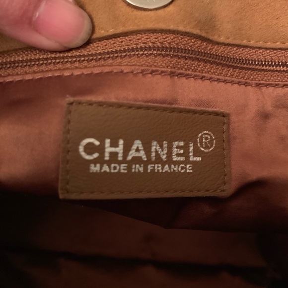 Authentic Chanel Suede Patchwork tote - Picture 6 of 8